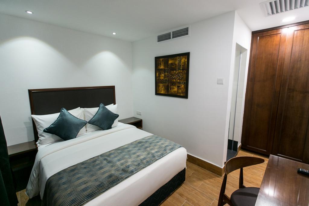 Belllo Hotel Jb Central Johor Bahru Bagian luar foto