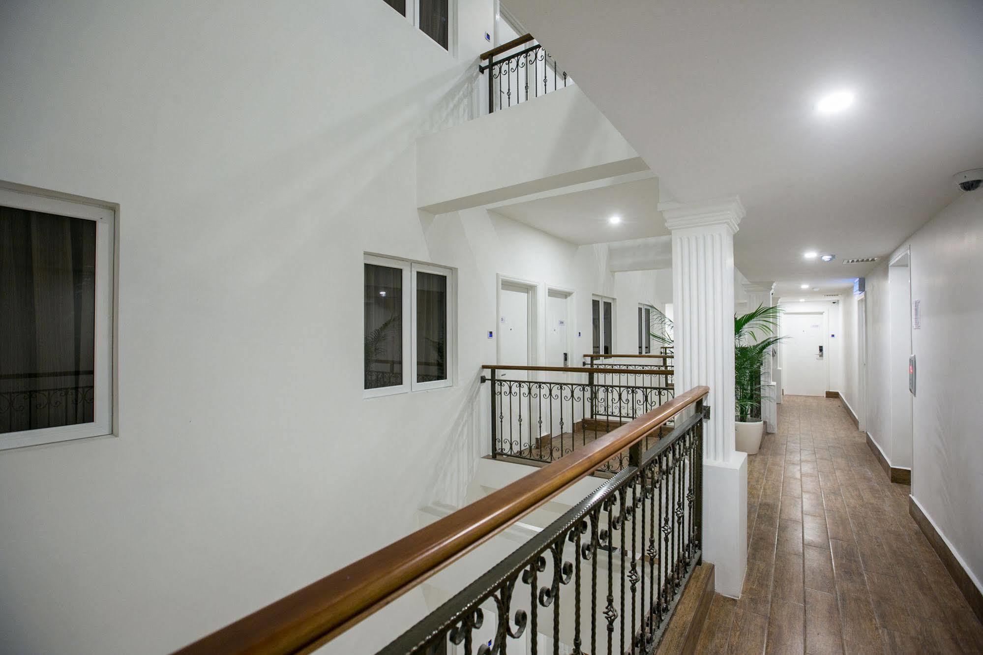 Belllo Hotel Jb Central Johor Bahru Bagian luar foto